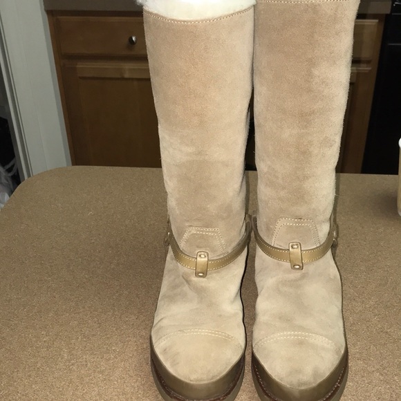 Tory Burch Dana Desert Shearling Boots - Picture 2 of 8